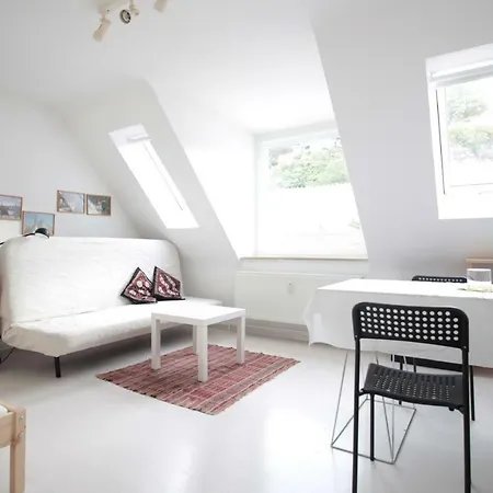 Bright Cityapartment - Old Mainbridge 아파트 *